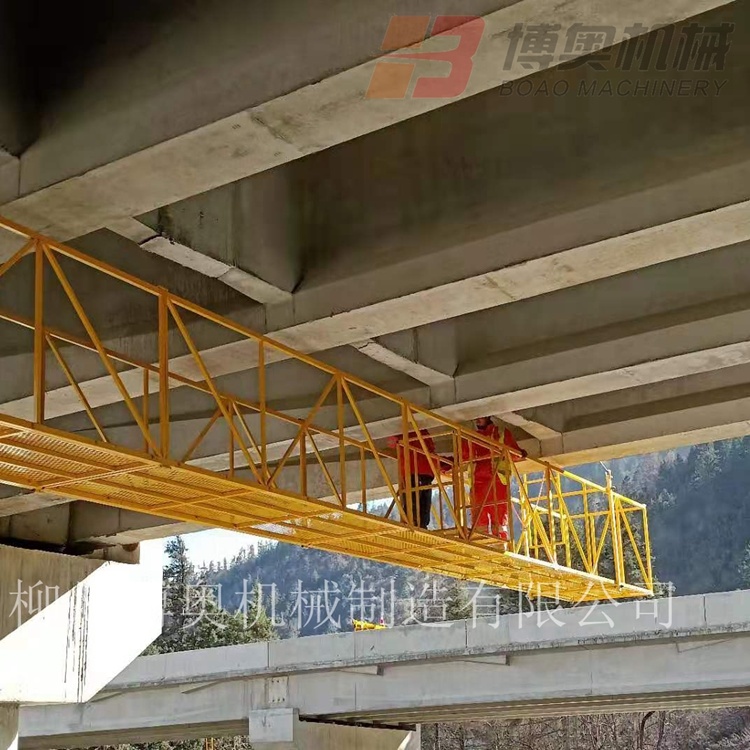 高速路(lù)橋梁施(shī)工吊籃(lán)車的使用(yòng)方法
